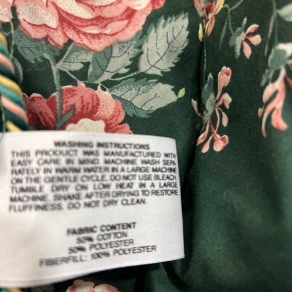 Vtg Mario Buatta Marissa Quilted Reversible Roses Floral Cotton Twin Comforter - Picture 8 of 9